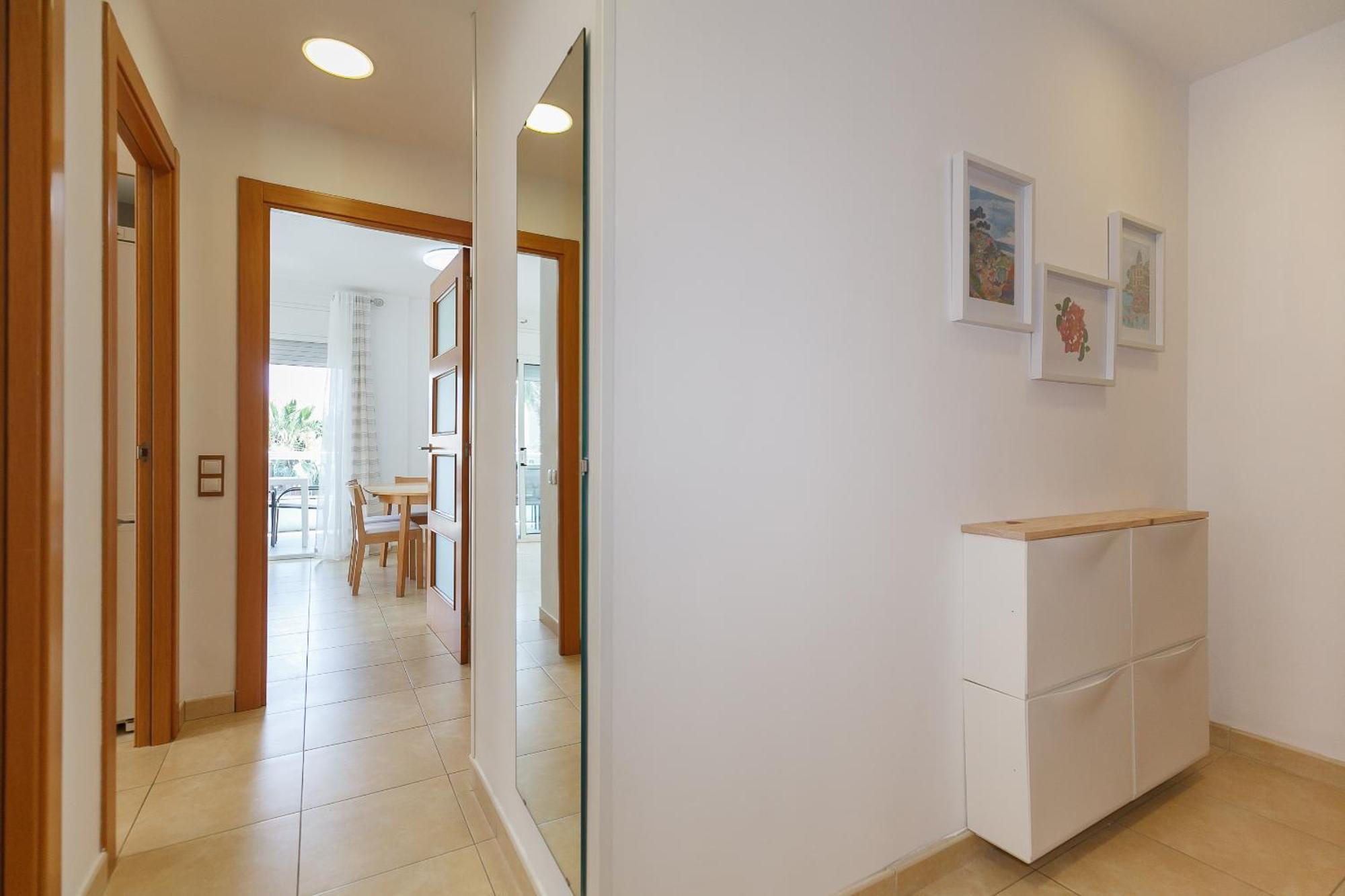 Uhc Els Pins Apartments Salou Exterior photo
